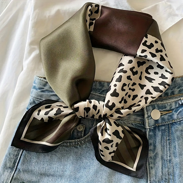 Vintage Leopard Print Scarf