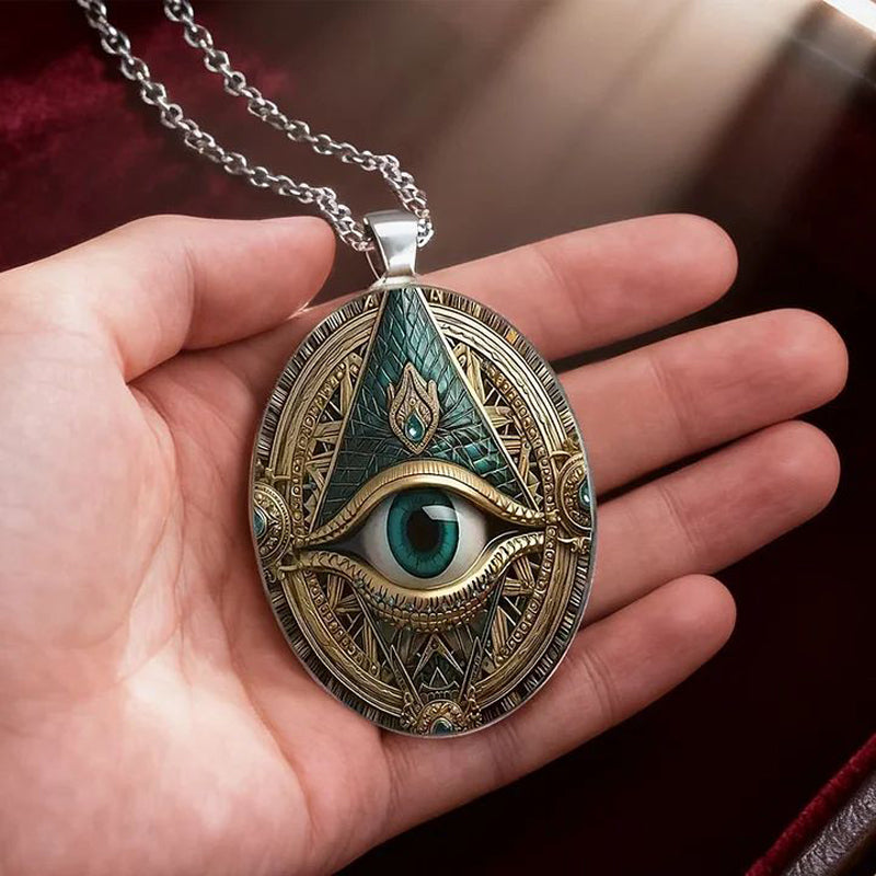 Vintage Pendant Necklace