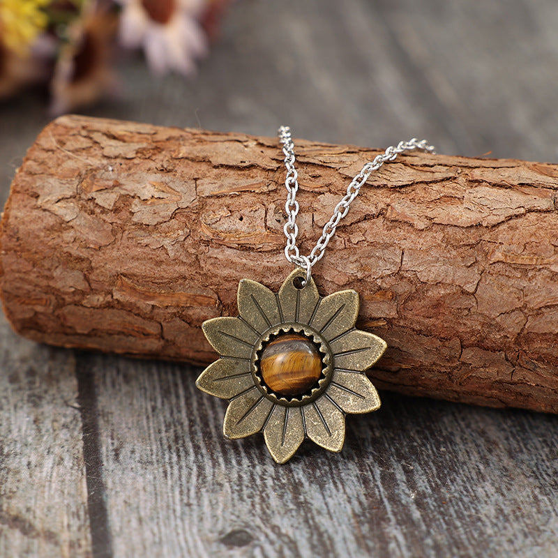 Flower Pendant Necklace