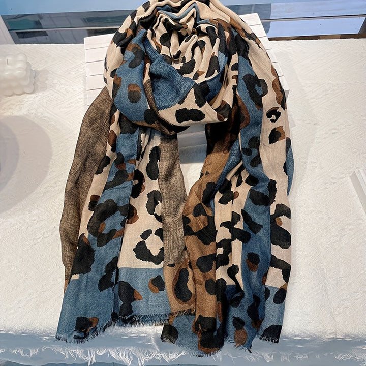 Casual Leopard Print Scarf