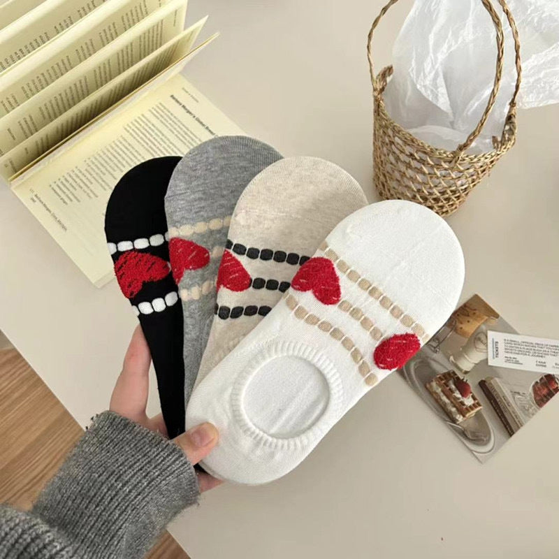 Casual Heart Pattern Socks