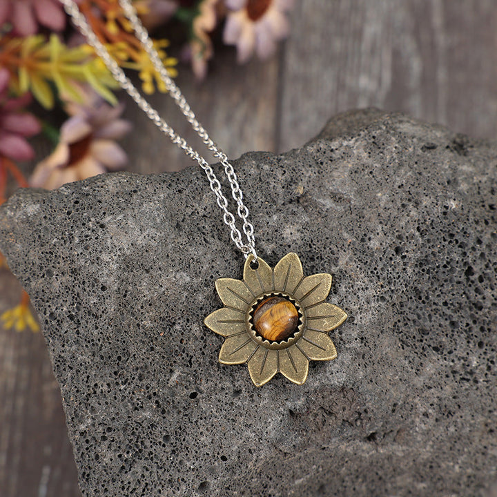 Flower Pendant Necklace