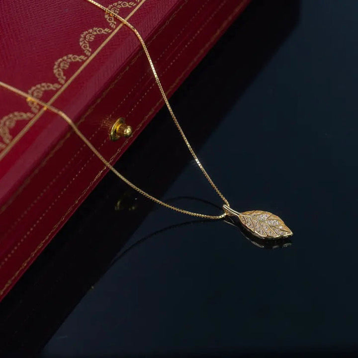 Leaf Pendant Necklace