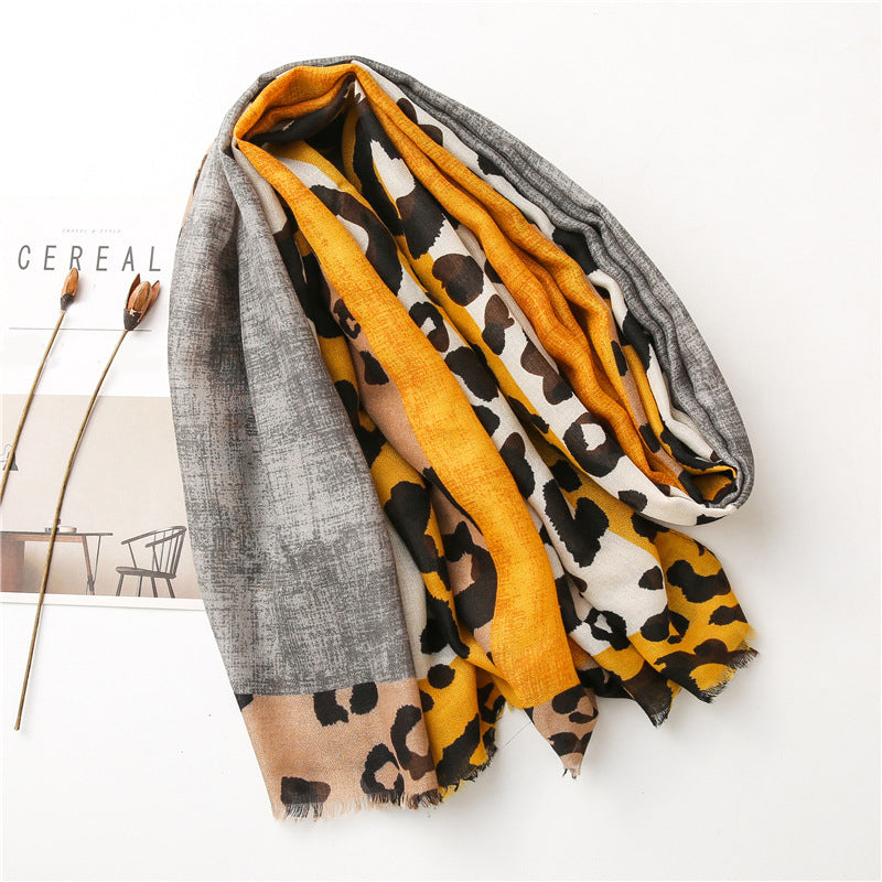 Casual Leopard Print Scarf