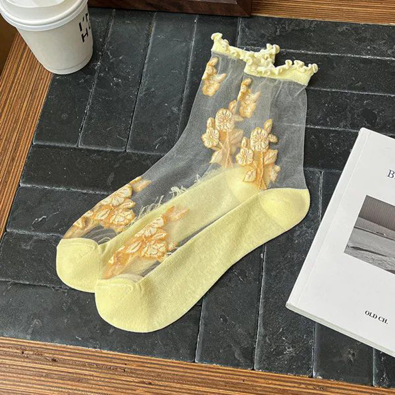 Breathable Flower Embroidered Socks