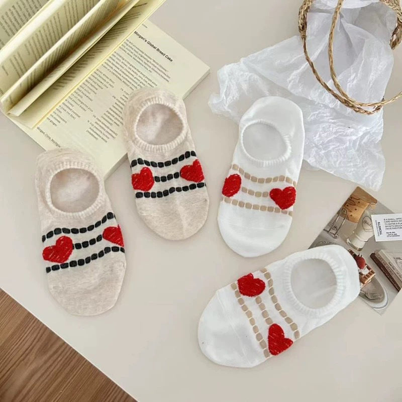 Casual Heart Pattern Socks