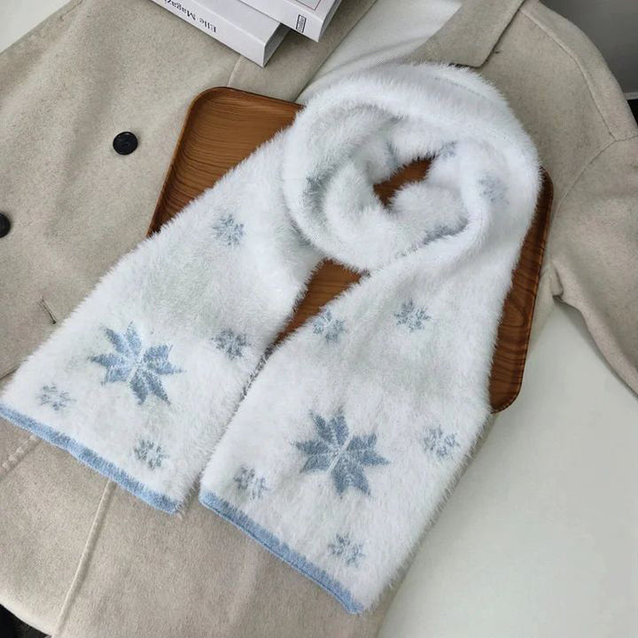 Warm Snowflake Pattern Scarf