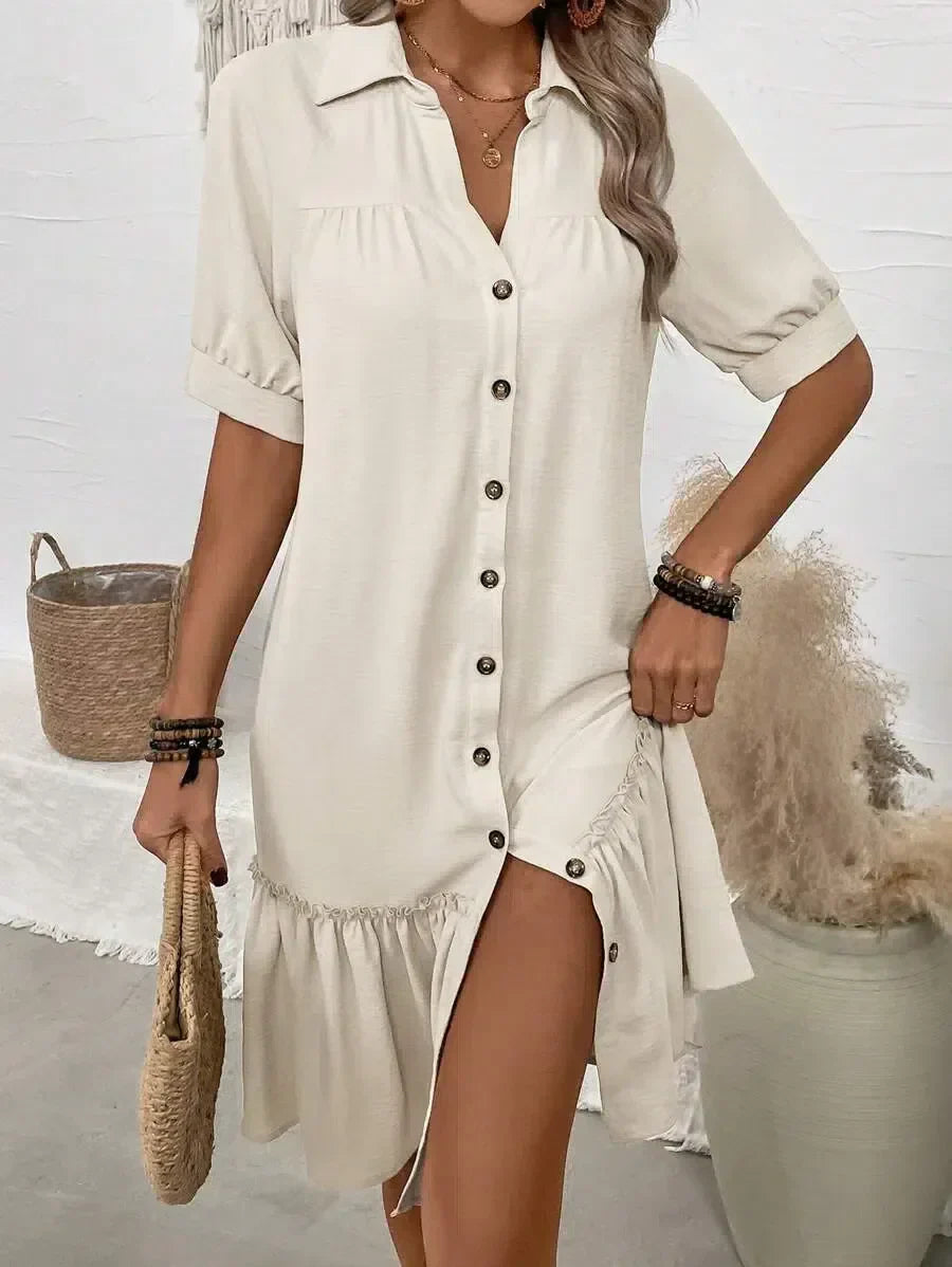 Aliyah – Robe à Ourlet Volant Boutonnée