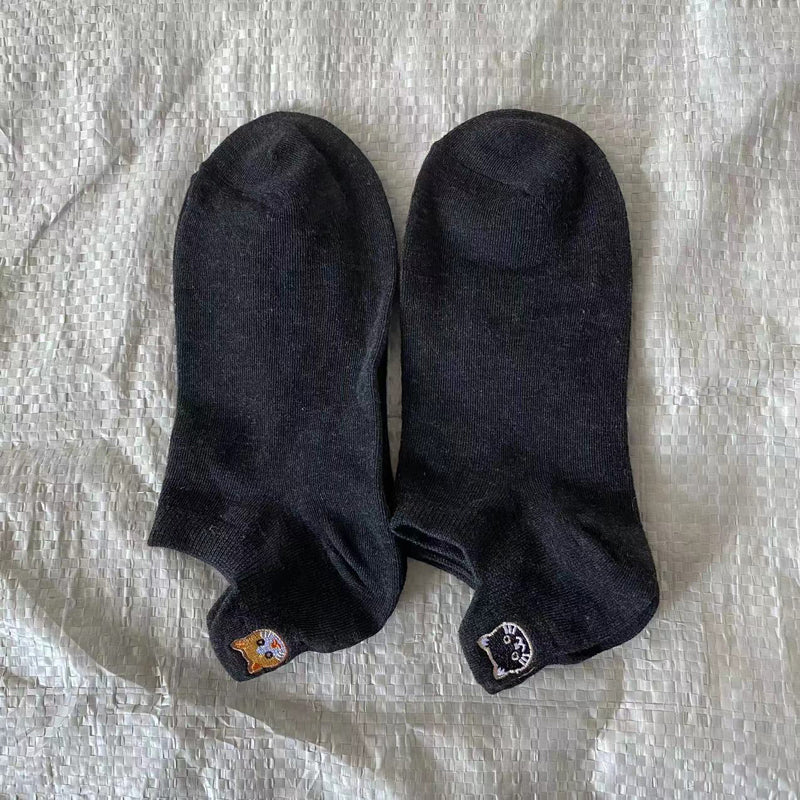 Casual Cat Embroidery Socks