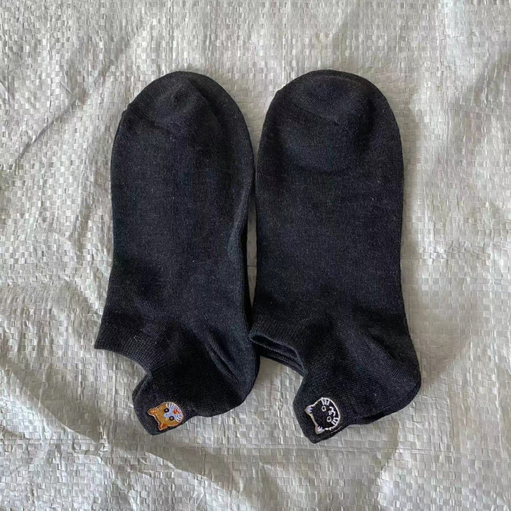 Casual Cat Embroidery Socks