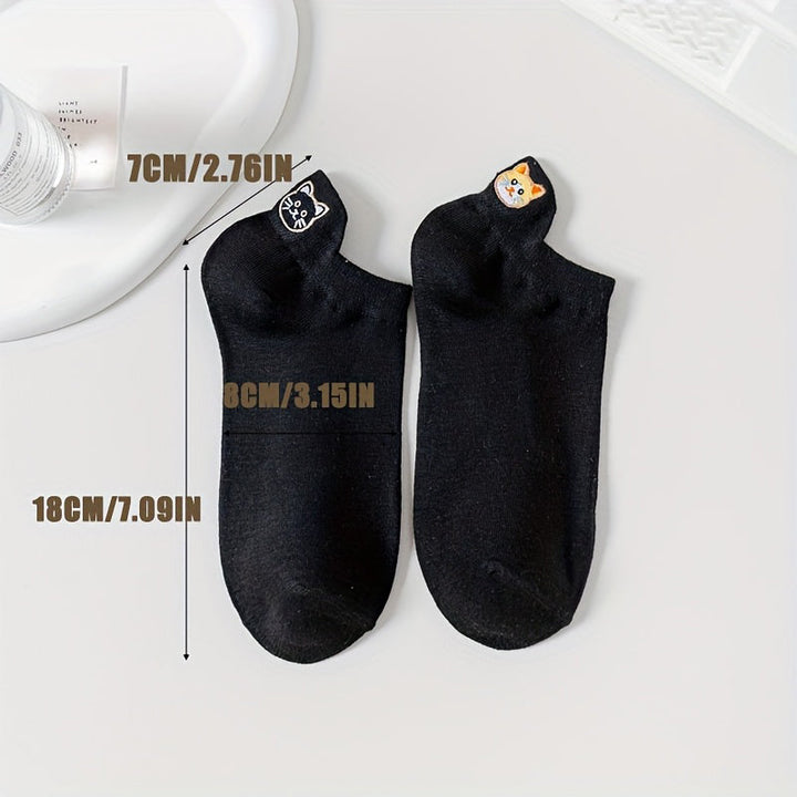 Casual Cat Embroidery Socks