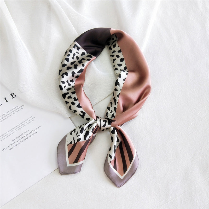 Vintage Leopard Print Scarf