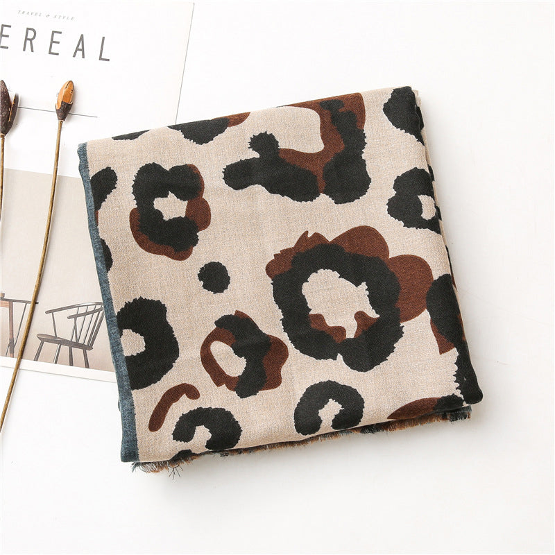 Casual Leopard Print Scarf
