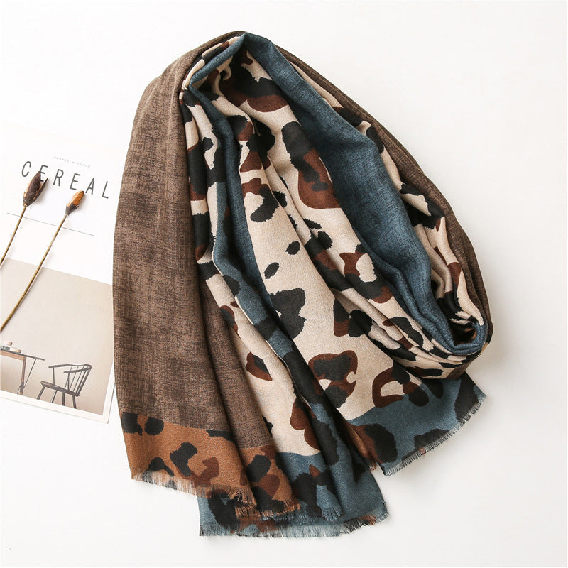 Casual Leopard Print Scarf