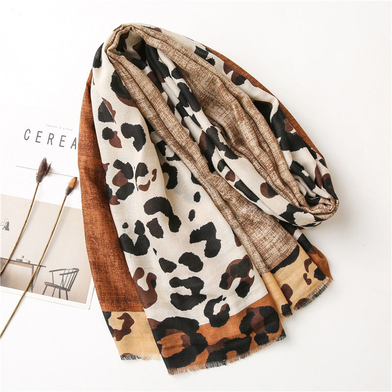 Casual Leopard Print Scarf