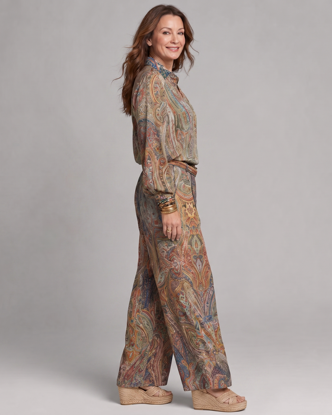 Virezza | Blouse à imprimé paisley orné et ensemble de pantalons à jambes larges