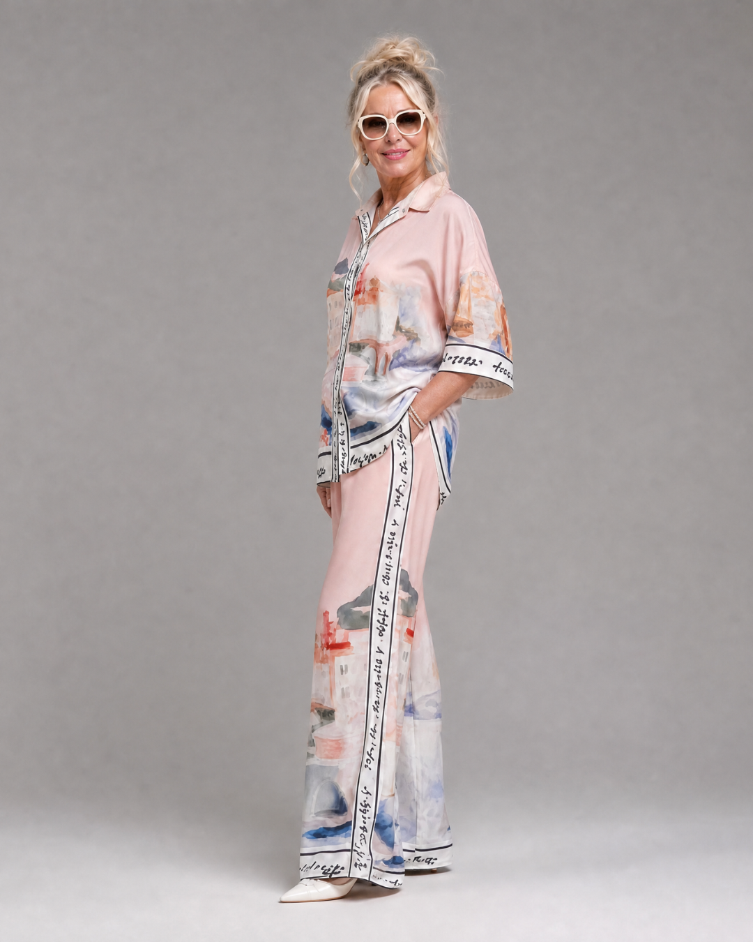 Akela | Chemise à Boutons Imprimée Scénique et Ensemble de Pantalons Larges