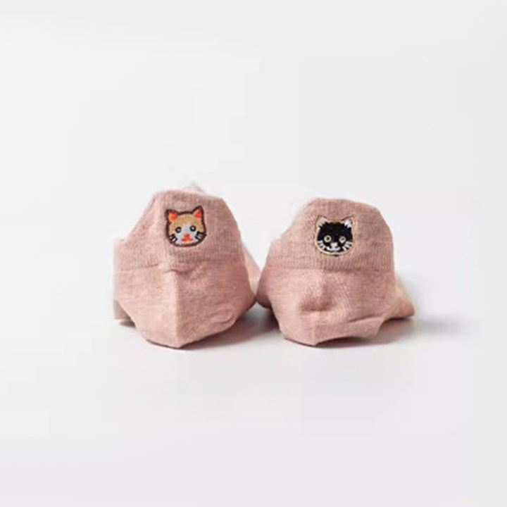 Casual Cat Embroidery Socks