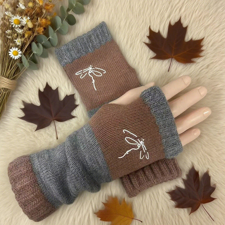 Warm Dragonfly Pattern Gloves