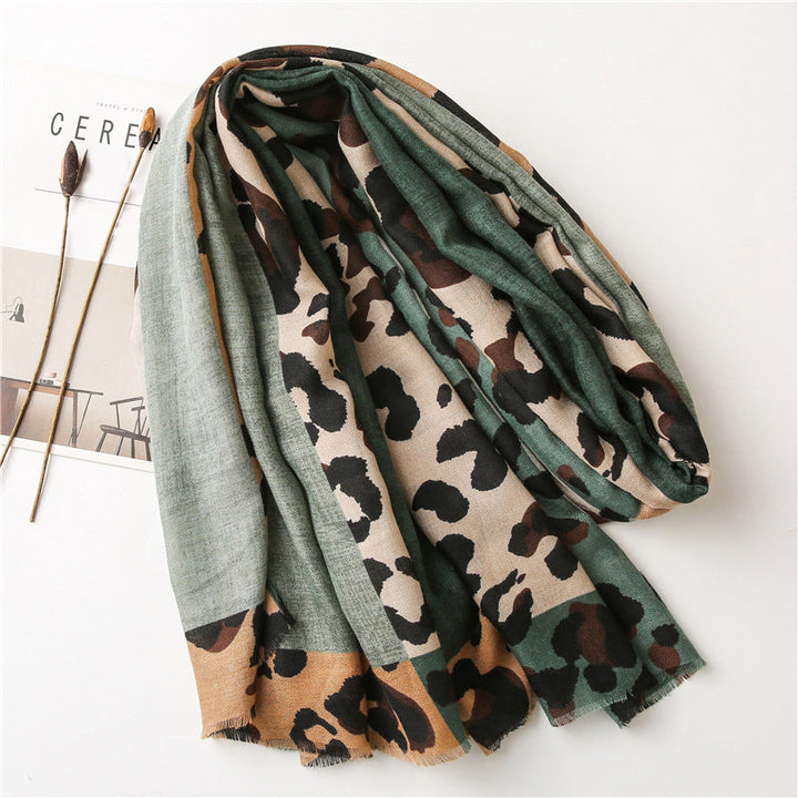 Casual Leopard Print Scarf