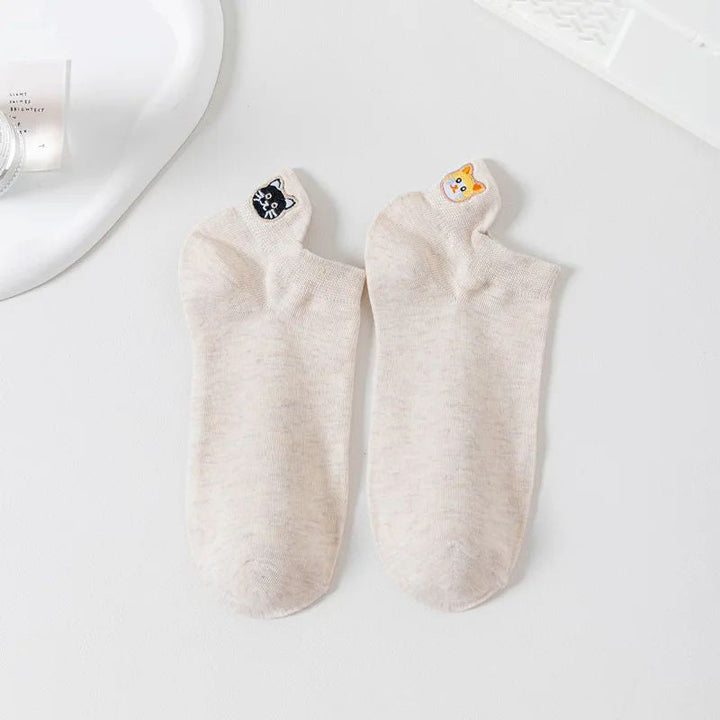 Casual Cat Embroidery Socks