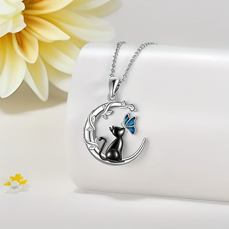 Creative Cat Pendant Necklace