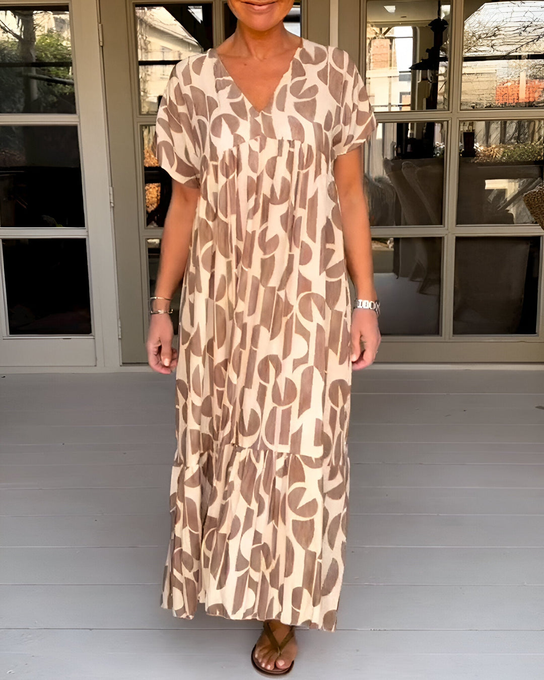 Felicia - Robe à col en V légère