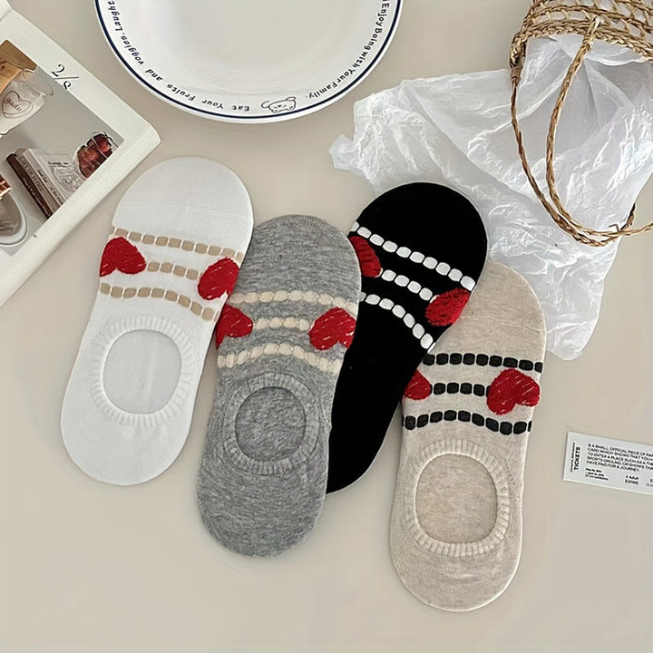 Casual Heart Pattern Socks