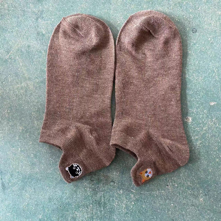 Casual Cat Embroidery Socks