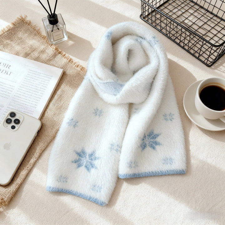 Warm Snowflake Pattern Scarf