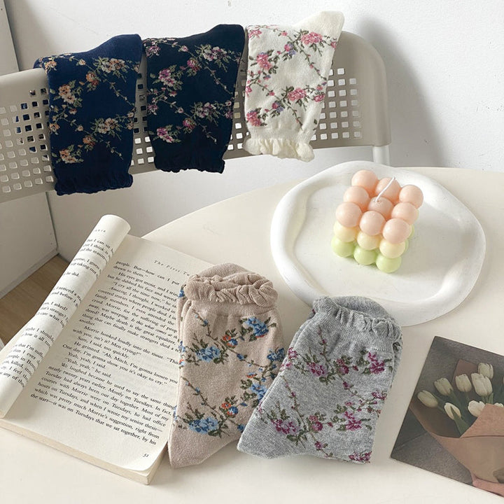 Vintage Floral Socks