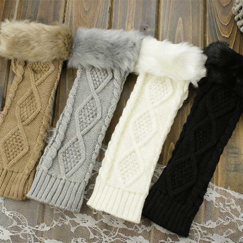 Warm Solid Colour Gloves