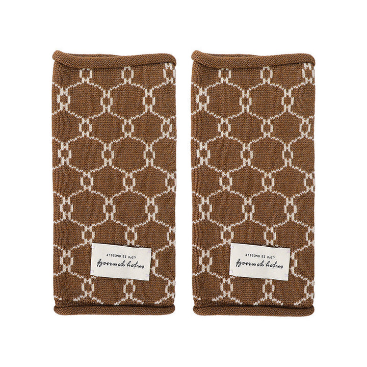Geometric Warm Gloves