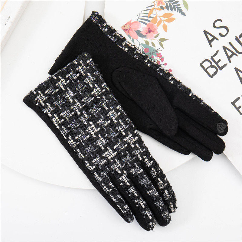 Warm Plaid Gloves