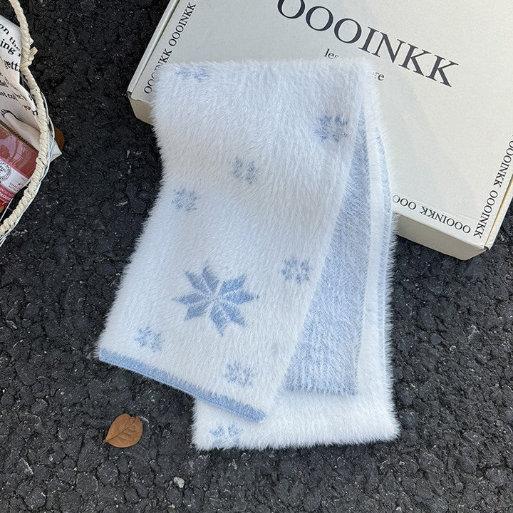 Warm Snowflake Pattern Scarf