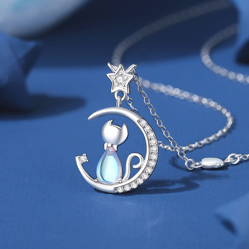 Creative Cat Pendant Necklace