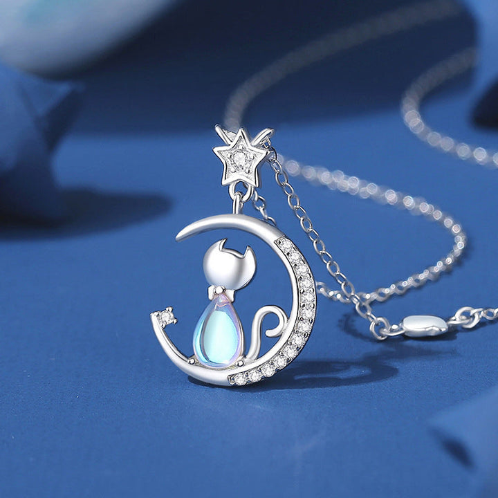 Creative Cat Pendant Necklace