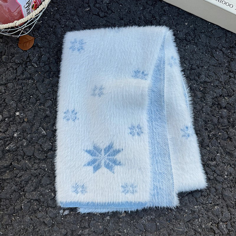 Warm Snowflake Pattern Scarf