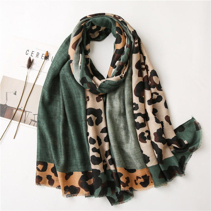 Casual Leopard Print Scarf