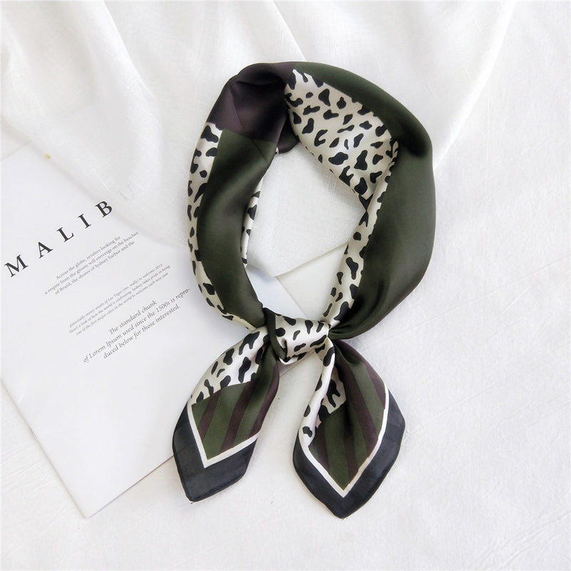 Vintage Leopard Print Scarf
