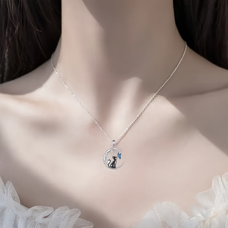 Creative Cat Pendant Necklace